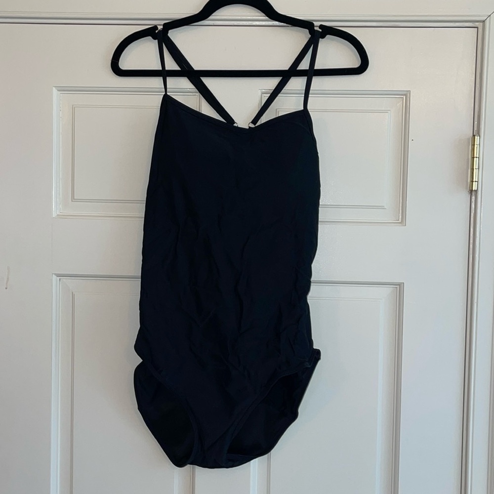 Period Swimwear One Piece Leakproof Swimsuit Menstrual Tummy Control